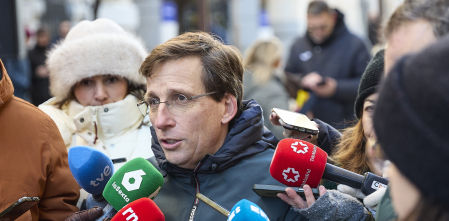 Almeida acusa a Sánchez de “crear un ambiente propicio” para la comisión de delitos