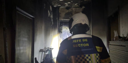 Muere un hombre de 56 años en el incendio de su vivienda en Madrid