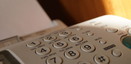 Empresas ancladas al fax