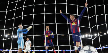 Los servicios médicos del Barça salvan a una aficionada en parada cardiorrespiratoria