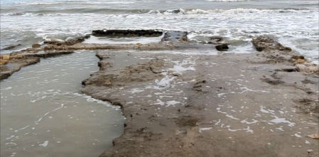 El temporal Harry descubre restos de un asentamiento humano en la punta de la Banya del delta de l'Ebre