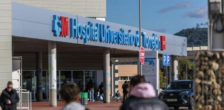 Ayuso acudirá a los tribunales si se aprueba la ley de gestión pública de la sanidad