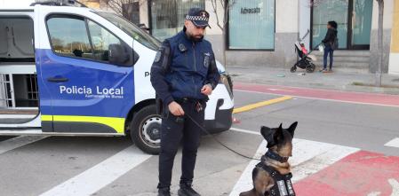 La unidad canina de la Policía Local de Blanes pone casi 200 denuncias en medio año