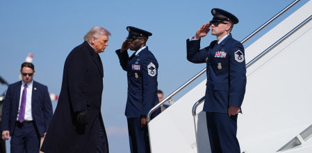 Trump afirma que “muy bien podríamos tener una toma de control amistosa de Cuba”