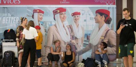 Las restricciones de vuelos por la crisis en Irán se mantienen y provocan cancelaciones en todo el mundo