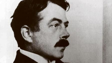 (Eingeschränkte Rechte für bestimmte redaktionelle Kunden in Deutschland. Limited rights for specific editorial clients in Germany.) *15.04.1878-25.12.1956+Schriftsteller, SchweizPorträt- ohne Jahr (Photo by ullstein bild/ullstein bild via Getty Images)