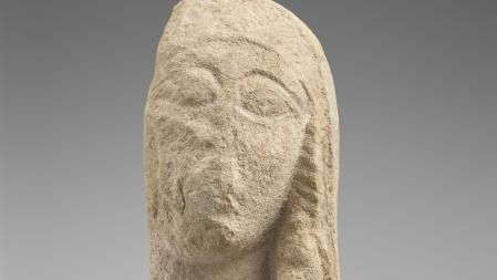 Busto femenino, uno de los dos robados en el Louvre en 1907 y que ahora vuelven a España para formar parte de una exposición en el Centro Botín