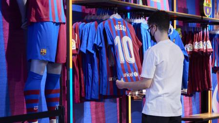El Barça sigue vendiendo las camisetas de Leo Messi