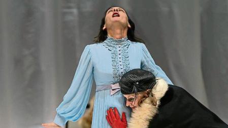 Una costilla sobre la mesa: padre, de Angélica Liddell