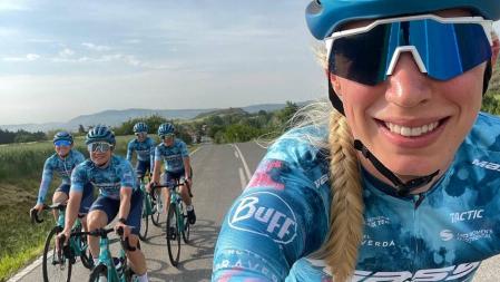 4 ciclistas del Massi-Tactic 2022 correrán el el World Tour esta temporada.