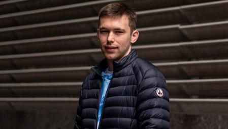 Oriol también defiende que los sueldos bajos que perciben son un hándicap