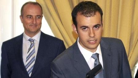 Carlos Ocaña, tomando posesión como director del Gabinete de Miguel Sebastián, ministro de Industria, Turismo y Comercio en 2028