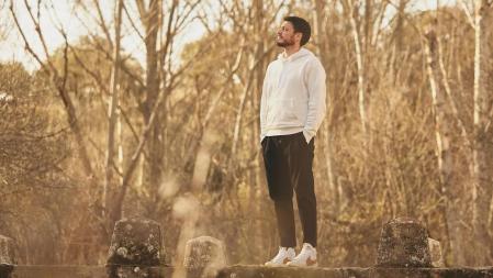 Pablo Navarro admite que&nbsp;es más de campo que de playa&nbsp;