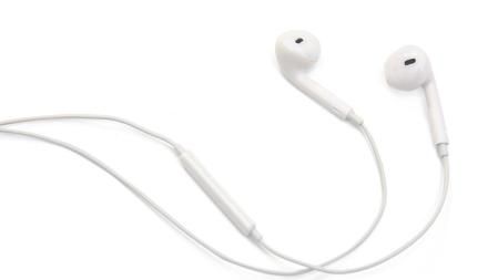 Auriculares blancos