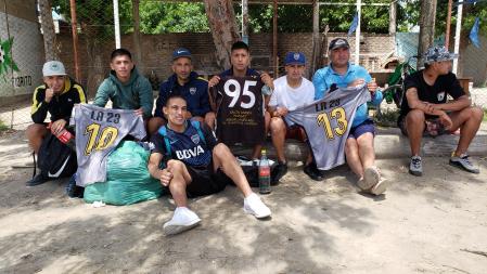 Los pibes de La 23, un equipo de cartoneros que disputa el torneo amateur de Fiorito