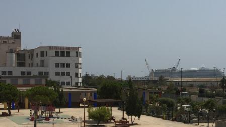 Zona de Alicante conocida como la Milla de Oro, en Benalúa Sur, frente al puerto, donde se prevé la construcción de centenares de viviendas que se proyectaron antes de la crisis de 2008.