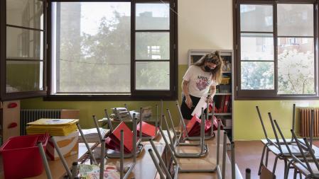 Preparación de la vuelta al cole en la escuela LLuis Vives
