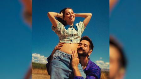 Los artistas Camilo y Evaluna han desvelado, de una forma muy original, que serán padres en los próximos meses. La pareja se casó hace un año y ahora parece que con su primer hijo están dispuestos a dar otro paso más en su relación. Camilo y Evaluna han aprovechado la nueva canción del colombiano, Índigo, para revelar que serán padres y sorprender a sus seguidores.