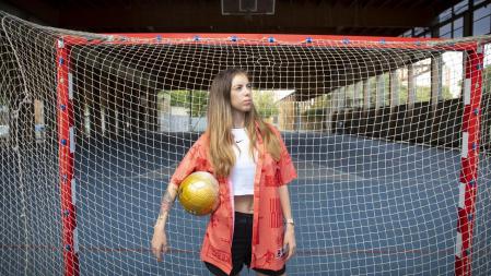 laurea Alvarez, directora equipo de futbol femenino