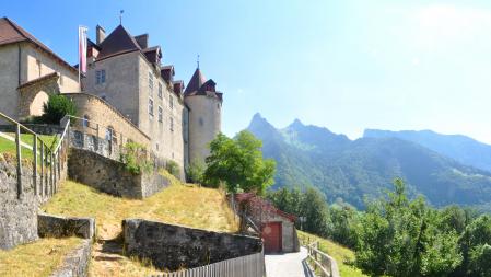 Castillo en la localidad de Gruyères