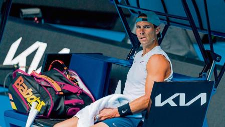 Spain's Rafael Nadal attends a practice session ahead of the Australian Open tennis tournament in Melbourne on January 15, 2022. (Photo by Andy Cheung / various sources / AFP) / -- IMAGE RESTRICTED TO EDITORIAL USE - STRICTLY NO COMMERCIAL USE --