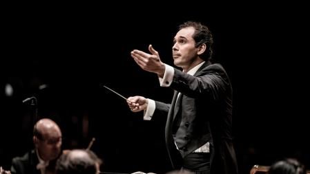 El director de orquesta ruso Tugan Sokiev