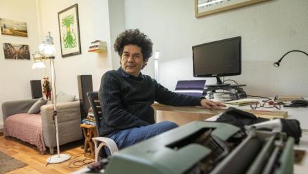 Juan Pablo Villalobos que publica 