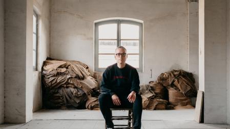 El cantante y escritor Xavi Sarrià, exvocalista de Obrint Pas.