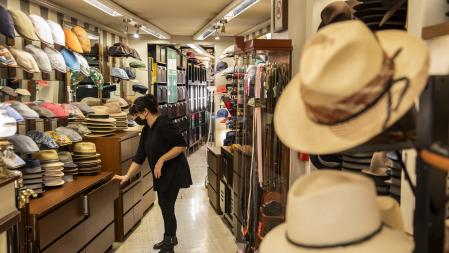 La sombrerería Mil atraviesa momentos de incertidumbre