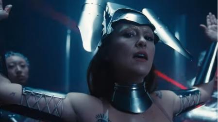 Bandini, en una captura de pantalla del videoclip