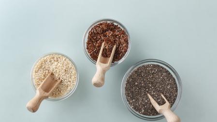 Semillas de chía, lino y sésamo