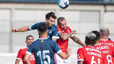 El Girona vistió de azul ante el Benfica en Suiza