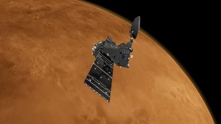 Satélite artificial de la NASA en Marte mediante el cual la sonda InSigth se comunica con La Tierra.