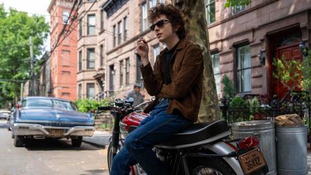 Para los fans de Dylan, los amantes de la música y los apasionados de las motos, este film es una oportunidad única para revivir la historia de un genio y su conexión con un icono de las dos ruedas&nbsp;