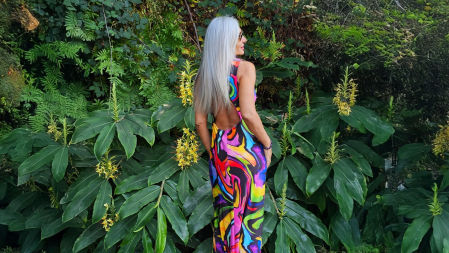 Luz Martínez posando para su cuenta de Instagram