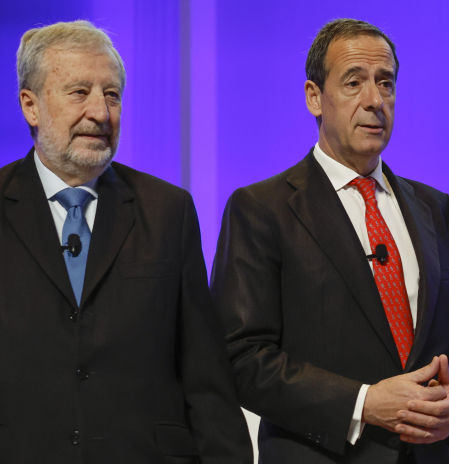 CaixaBank gana 5.891 millones, un 1,8% más, en un entorno de bajada de tipos