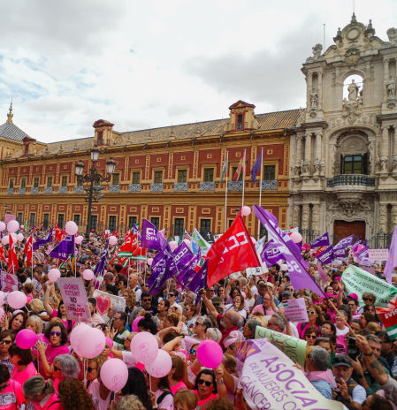 La Fiscalía libra de responsabilidad penal a los altos cargos por las pruebas de cáncer de mama