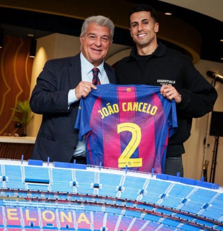 Cancelo: “Cuando Deco me llamó, dije que iba a esperar al Barça”