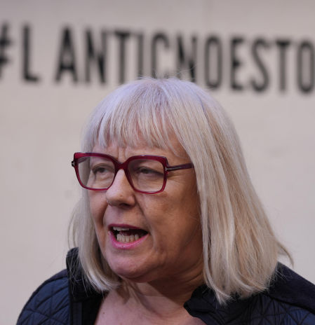 El Antic Teatre reclama la expropiación del edificio y la continuidad de su proyecto