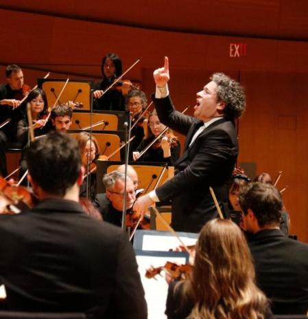 El Orfeó Català surfea en la América de Gustavo Dudamel