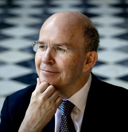 “Muchas de las enfermedades que sufriremos esperan en el genoma”