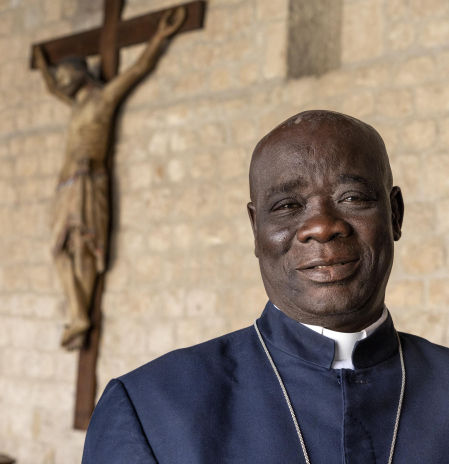 “El problema de África es que no trabajamos: hay que trabajar más”