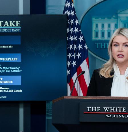 La Casa Blanca dice que España ha aceptado “cooperar” con el Pentágono y Moncloa lo niega