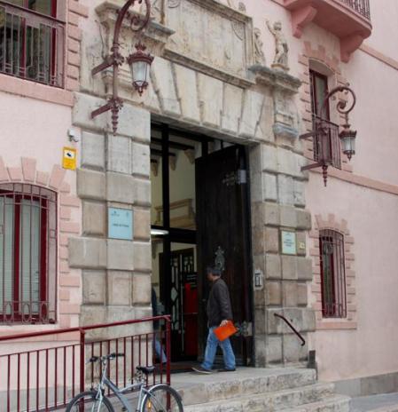 El alcalde de Camarles pasa de investigado a testigo en el caso de pagos irregulares a proveedores