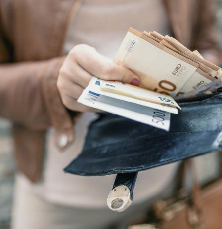 Javier comienza a trabajar esta semana: “Seguiré viviendo para sobrevivir, no me puedo guardar 100 euritos al mes”