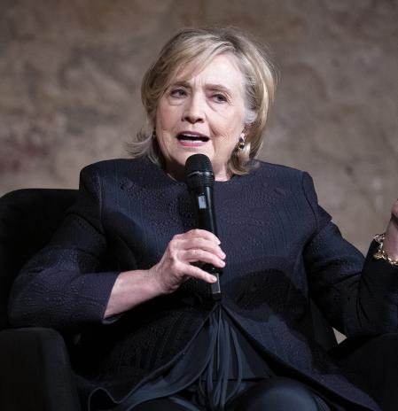 Hillary Clinton declara ante el Congreso que no conoció a Epstein ni tiene información sobre sus delitos