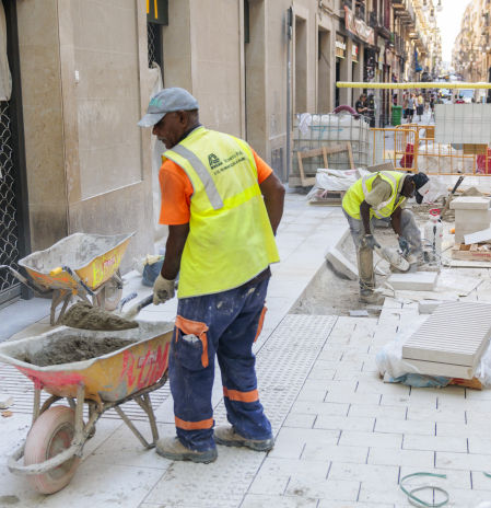 La mitad del crecimiento económico de España desde el 2022 es gracias a la inmigración