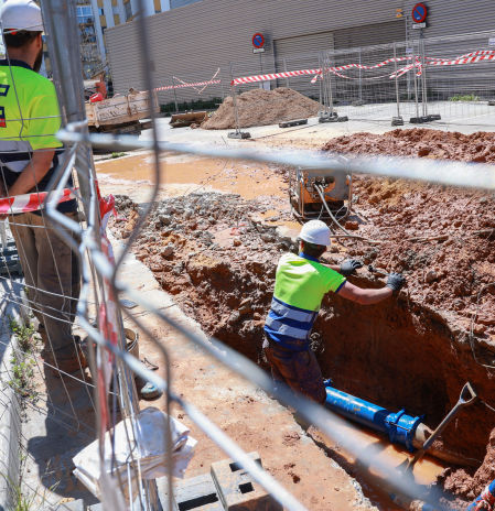 La economía crece un 2,8% en el 2025 por el impulso del consumo y la inversión