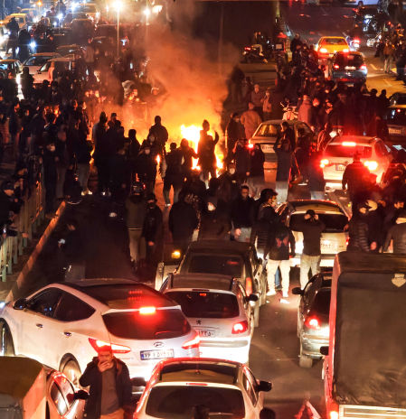 Testimonio de las protestas más grandes que han desafiado a la República Islámica iraní