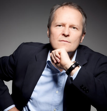 Yves Guillamot, el hombre más importante del mundo del videojuego, es un francés visionario que supo ganar el pulso a todas las grandes empresas del sector